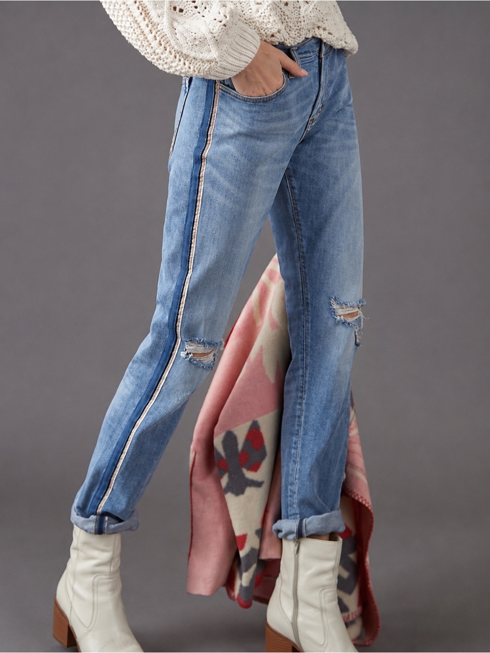 Pilcro & the Letterpress Anthro Side Stripe Boyfriend Jeans Size 26